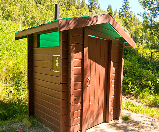 Строим туалет для дачи своими руками, виды устройства, уличный вариант, финская технология, септик, автономная канализация