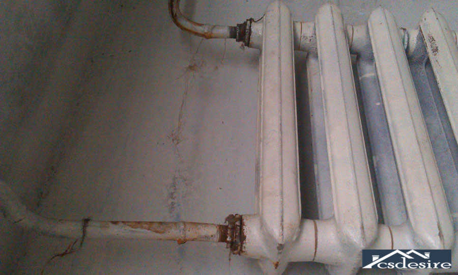 Демонтаж старого радиатора отопления